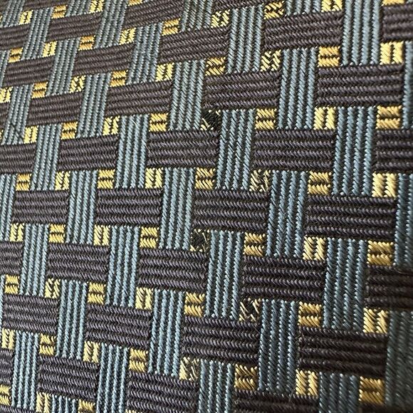 Jos A. Bank, Collection Men's Neck Tie Blue w/Grays 100% Silk USA - Picture 5 of 12